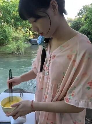 �����ɽ�ּ����������飬����������